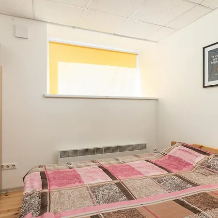 70m2 Golden