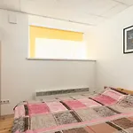 70m2 Golden